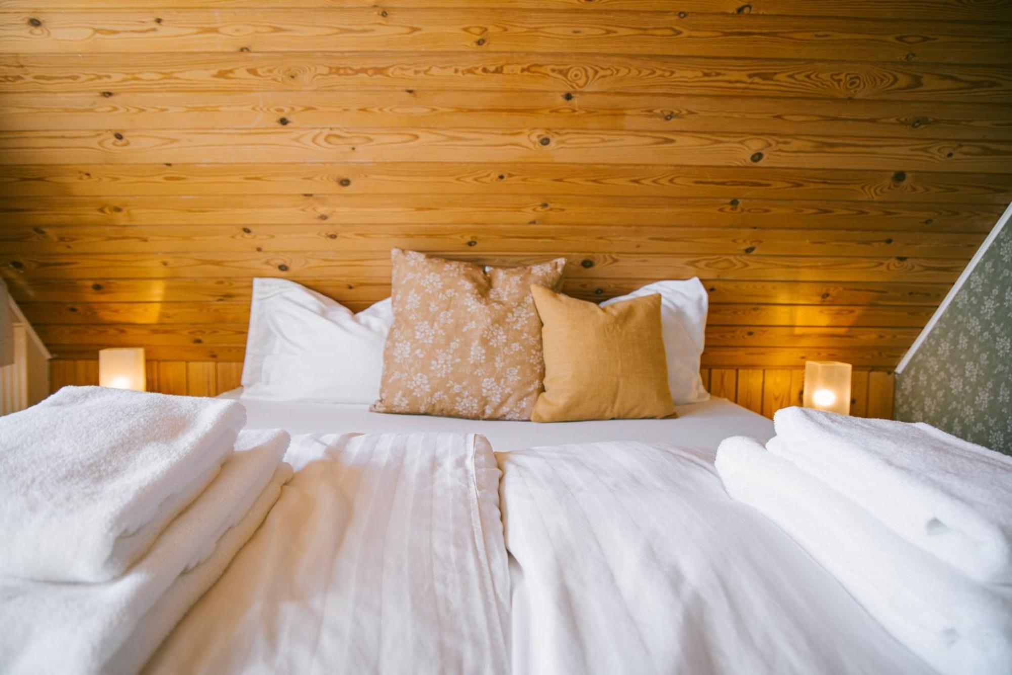 Milli Vina Guesthouse Боргарнес Екстериор снимка