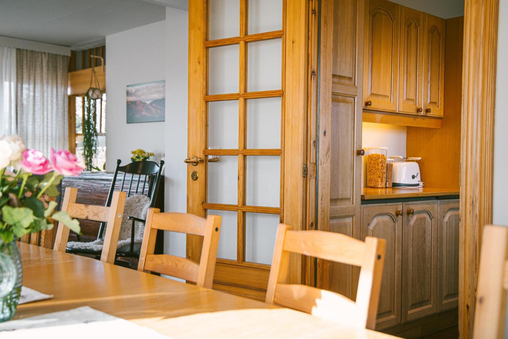 Milli Vina Guesthouse Боргарнес Екстериор снимка